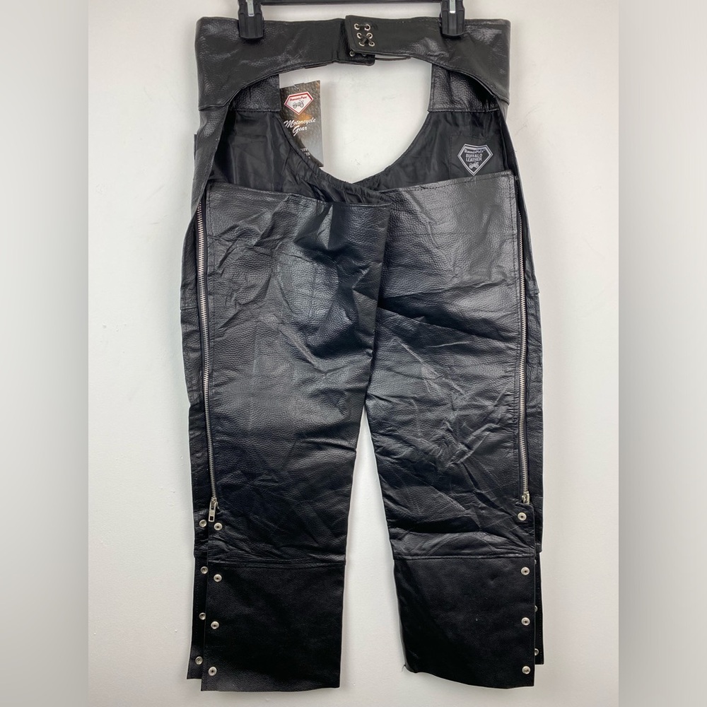 Diamond Plate Buffalo Leather size XL Black Leather Motorcycle Biker Chaps - Picture 5 of 10